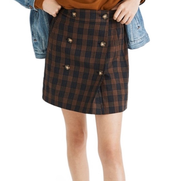 Plaid Skirt - Picture 2 of 6